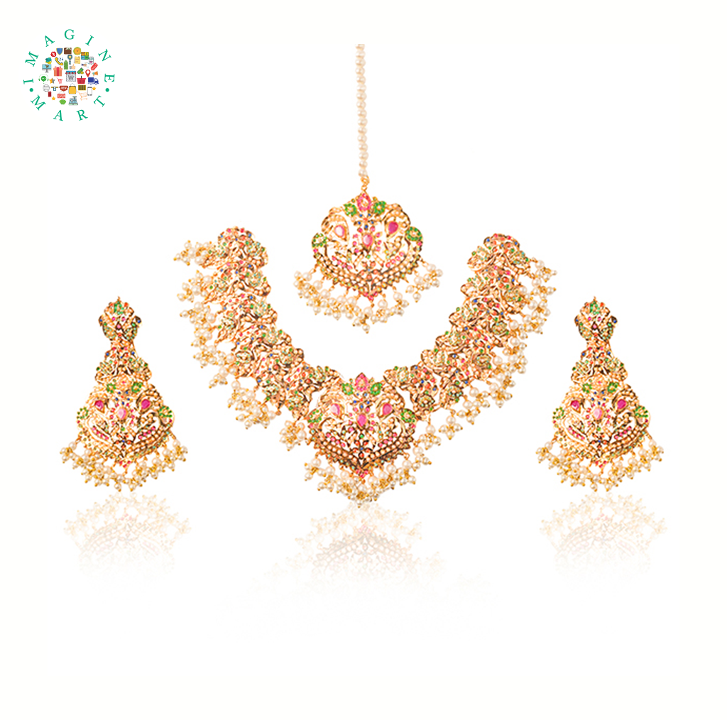Floral Stone Studded Necklace: Palatial Elegance In Coloured Stones.